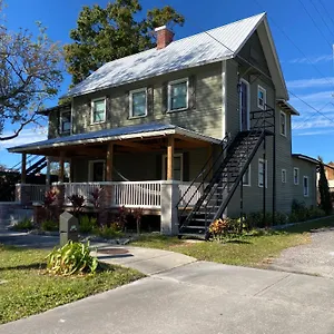https://boho-nights-historic-sanford.thedaytonabeachhotels.com